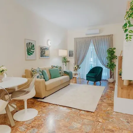 Stanzione 11 - Charming Flat In The Heart Of Vomero Naples Exterior photo